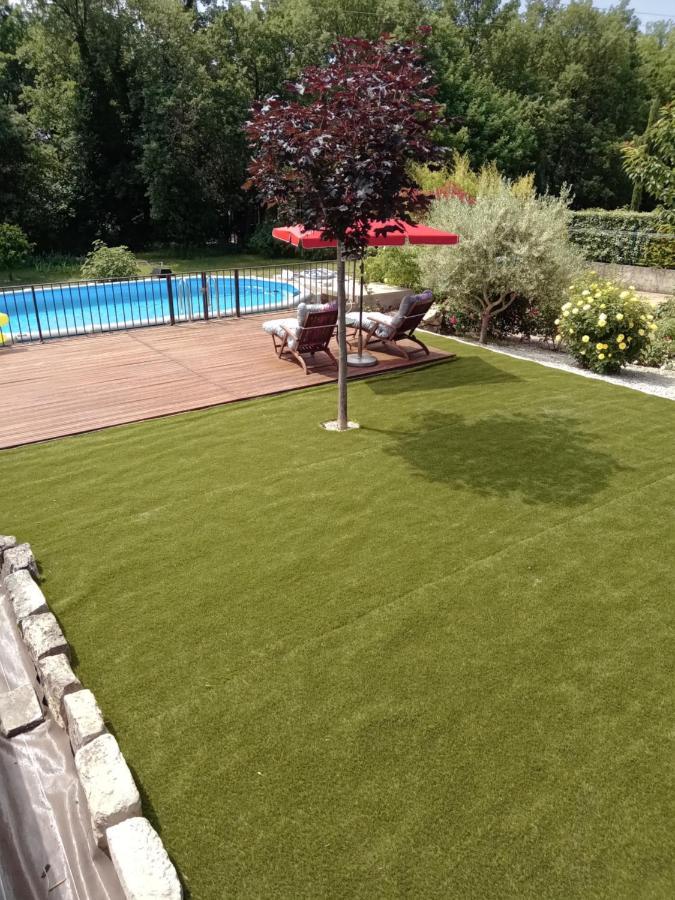 Chez Lulu Hotell Saint-Saturnin-d'Apt Eksteriør bilde