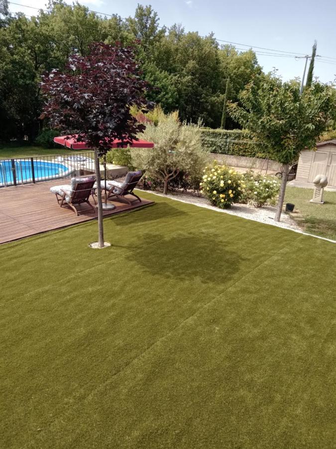 Chez Lulu Hotell Saint-Saturnin-d'Apt Eksteriør bilde