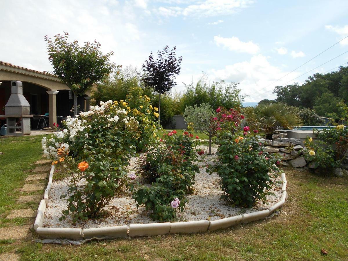 Chez Lulu Hotell Saint-Saturnin-d'Apt Eksteriør bilde